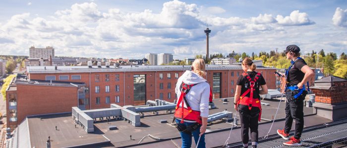 Visit_Tampere_Kattokavely_Roof_Walk_Finlayson_Amazing_City_Laura_Vanzo-21